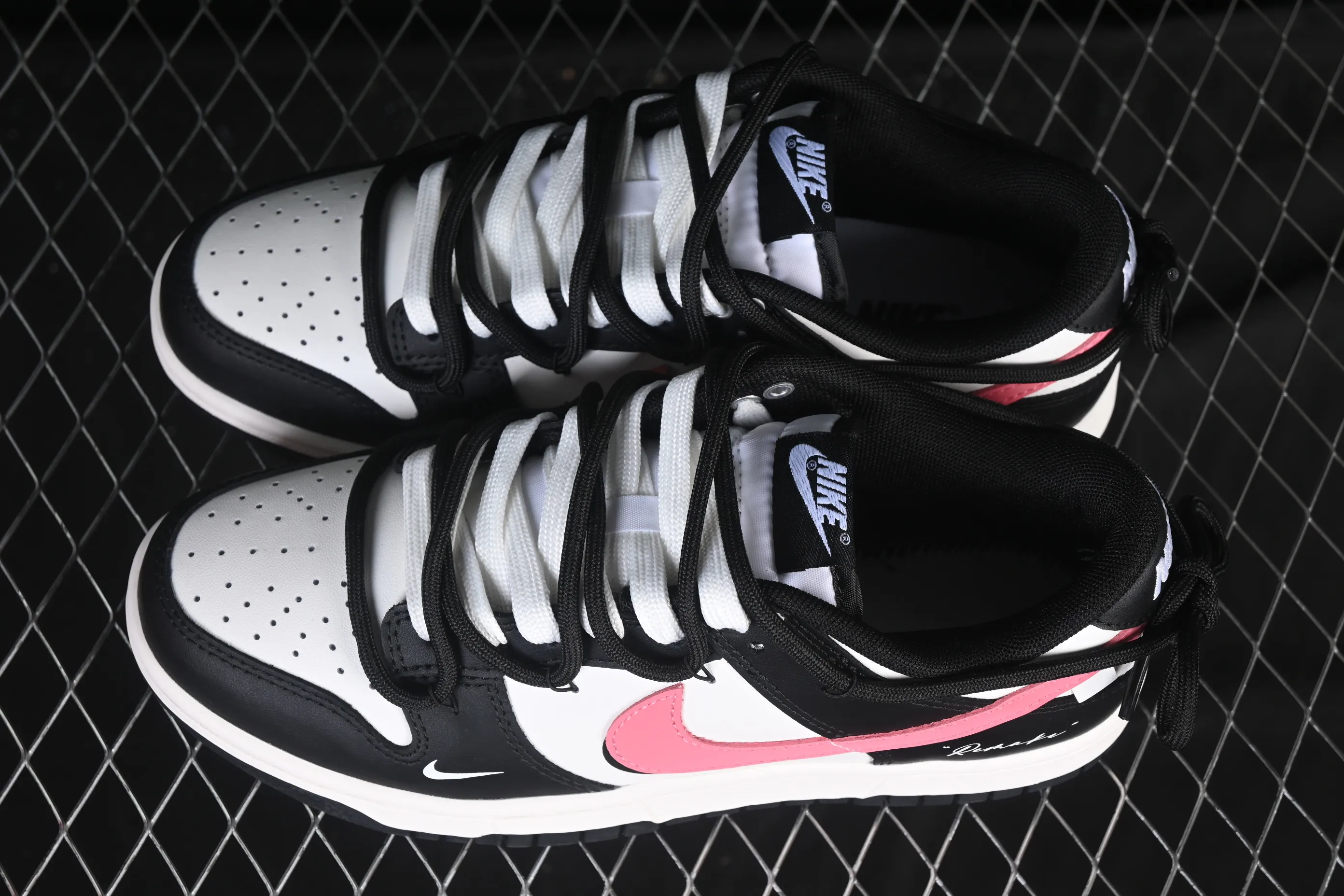 All categories Nk SB Dunk Series Nk SB Dunk Low High-end customized low-top sneakers Nike SB Dunk Low "Just Do It" Anniversary high-end customized low-top casual sneakers BP0518-093
